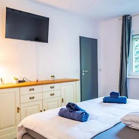 Apartment #621 Grosse & Geraeumige Mit Netflix Und Amazon Prime *