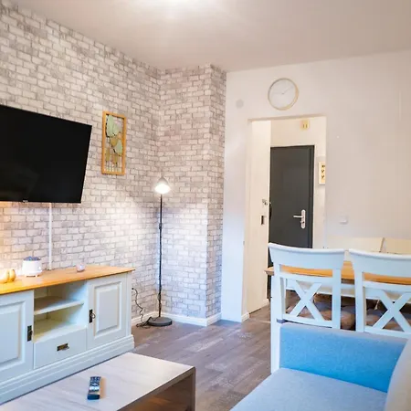 Apartment #621 Grosse & Geraeumige Mit Netflix Und Amazon Prime *